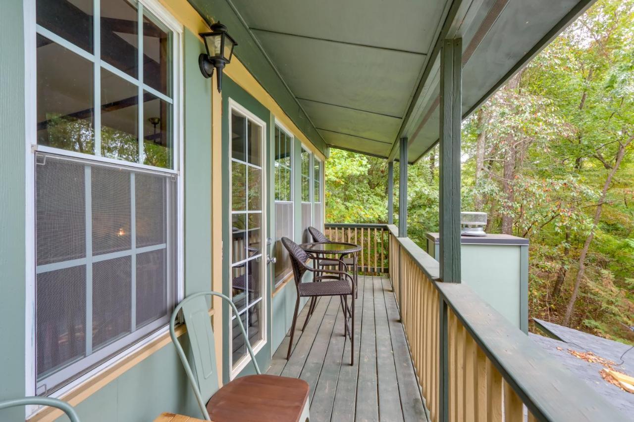 Mountaintop Ellijay Cabin With Private Hot Tub ภายนอก รูปภาพ