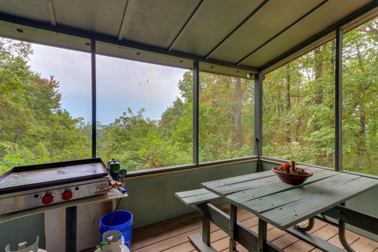 Mountaintop Ellijay Cabin With Private Hot Tub ภายนอก รูปภาพ