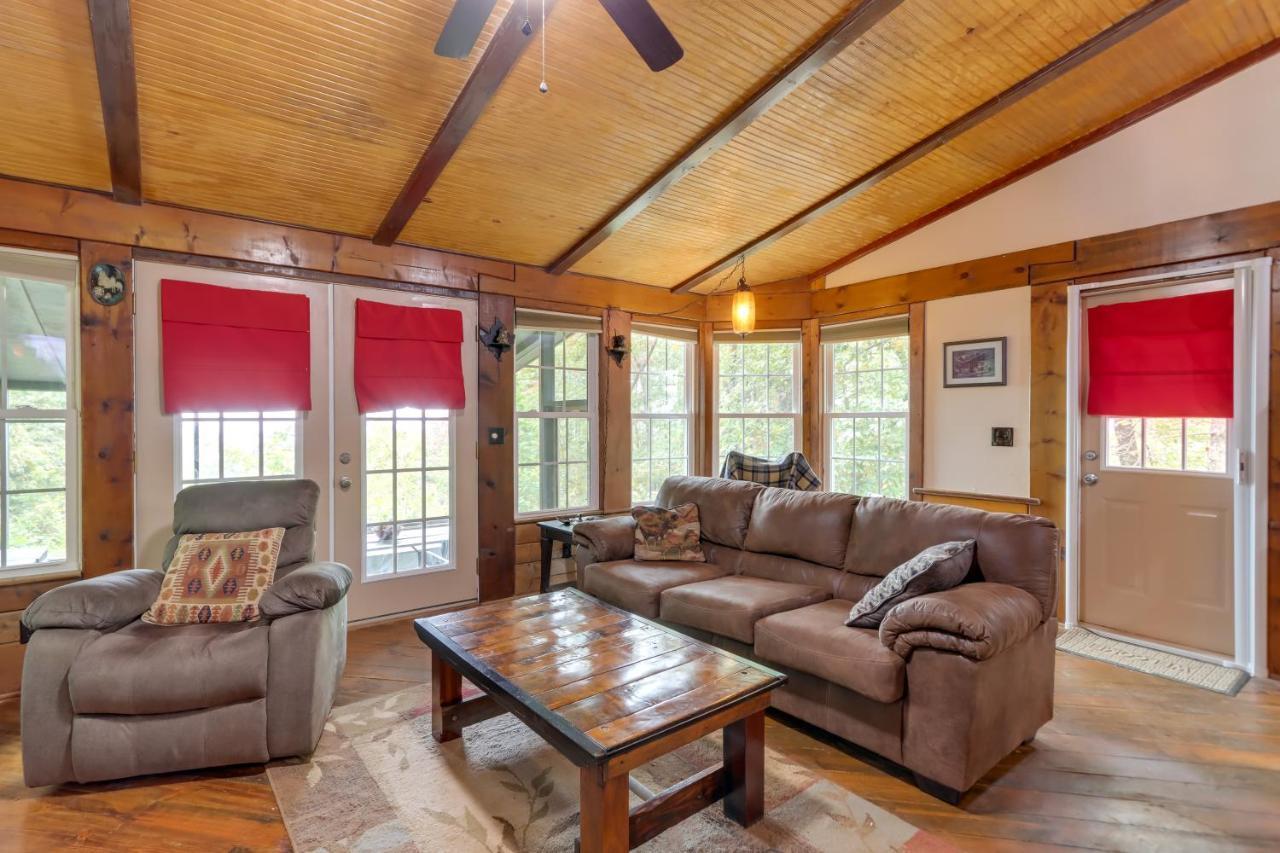 Mountaintop Ellijay Cabin With Private Hot Tub ภายนอก รูปภาพ