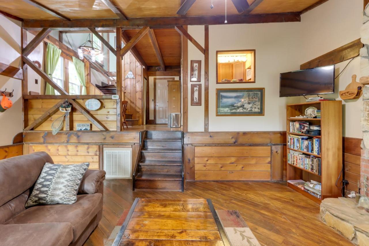 Mountaintop Ellijay Cabin With Private Hot Tub ภายนอก รูปภาพ